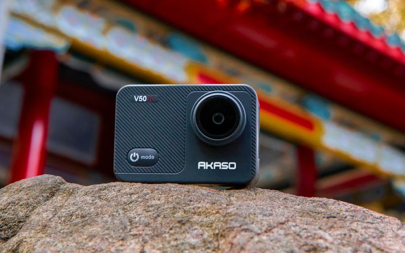 Tips and Tricks for Successful Outdoor Vlogging with an AKASO Camera